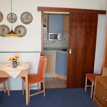 Apartment Hus Willem I 19 *